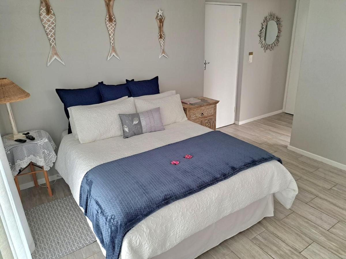 Ocean Breeze Apartment Mossel Bay Exterior foto